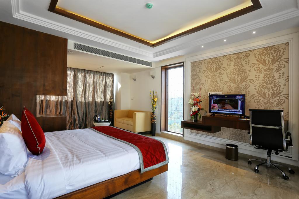 Bhagini Icon Premier Hotel Bangalore Esterno foto