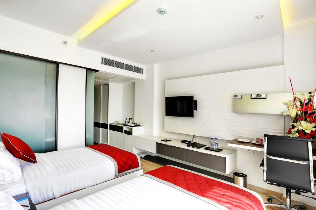 Bhagini Icon Premier Hotel Bangalore Esterno foto