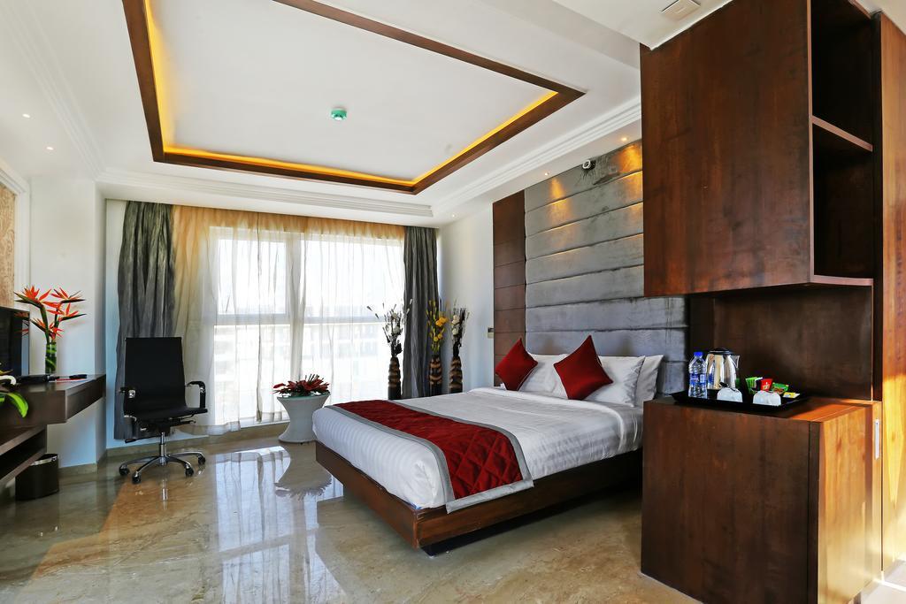 Bhagini Icon Premier Hotel Bangalore Esterno foto