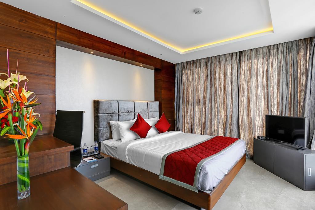Bhagini Icon Premier Hotel Bangalore Esterno foto